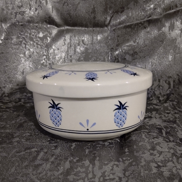 Hankook HNK 6. Made in Korea. Trinket Box With Cover - Picture 5 of 9